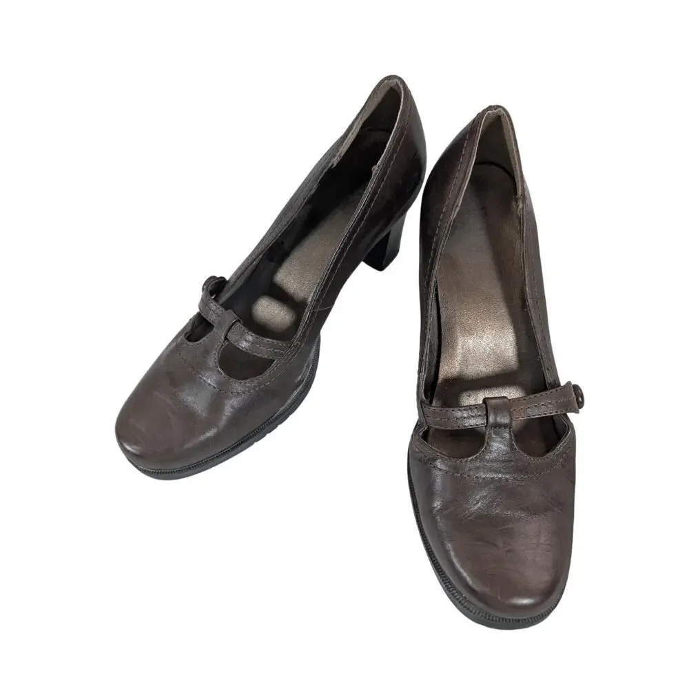 BASS! FAB ESPRESSO BROWN GENUINE LEATHER MARY JANE STYLE STACKED HEELS! SZ 7M